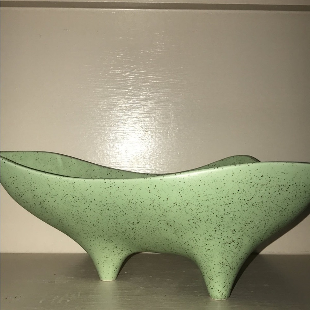 Mid Century Atomic Modern Celadon Freeform Ceramic Bowl by Stanford Sebring Co